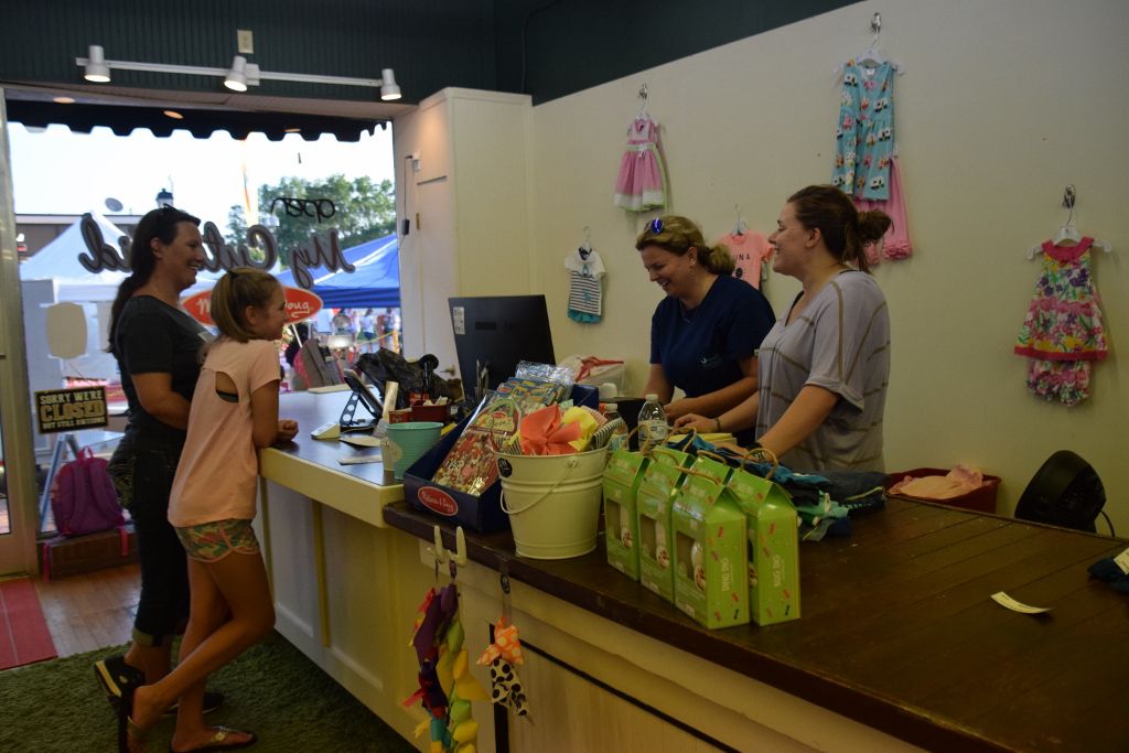 beach and val fest 2019 061 (1024x683).jpg